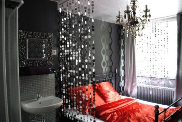 Double Room Shower